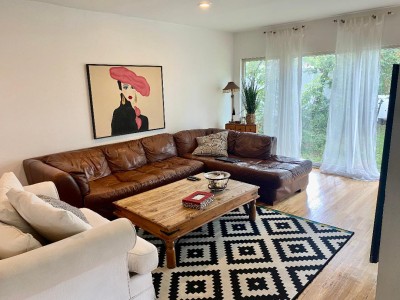 Very Spacious  House Walk to Synagogues.